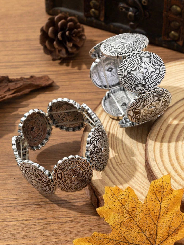 Western Concho Bracelet | Vintage Silver Stretch Cuff | Cowgirl Rodeo Jewelry