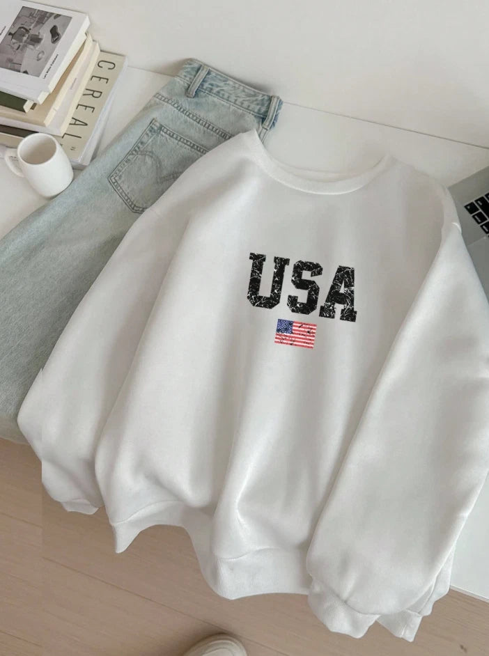 USA Flag Graphic Sweatshirt – Vintage Inspired Oversized Pullover, Comfy
