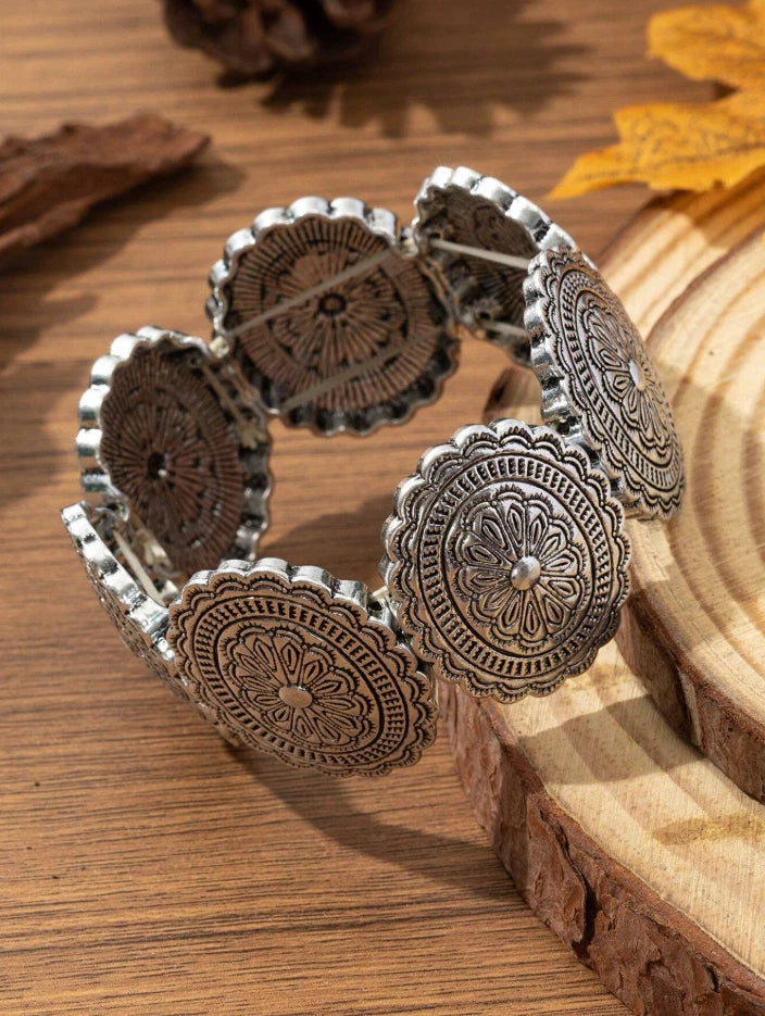 Western Concho Bracelet | Vintage Silver Stretch Cuff | Cowgirl Rodeo Jewelry