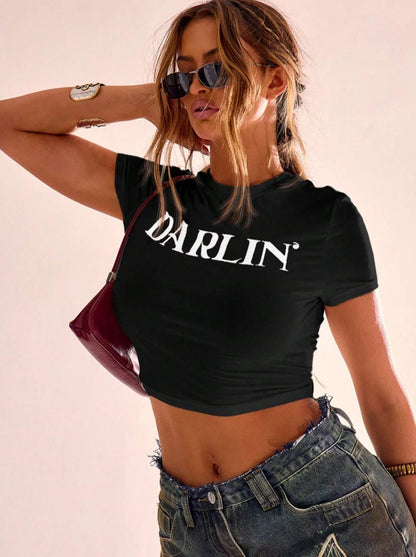 Western "Darlin’" Letter Graphic Fitted Crop Tee — Y2K Cowboy Aesthetic, Retro