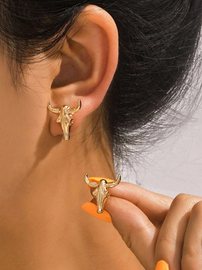 Western Bull Skull Stud Earrings – Cowgirl Rodeo Jewelry in 3 Colors