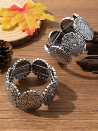 Western Concho Bracelet | Vintage Silver Stretch Cuff | Cowgirl Rodeo Jewelry
