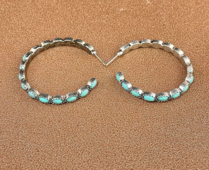 Vintage Western Turquoise Hoop Earrings – Rustic Silver Leaf Detail – Boho